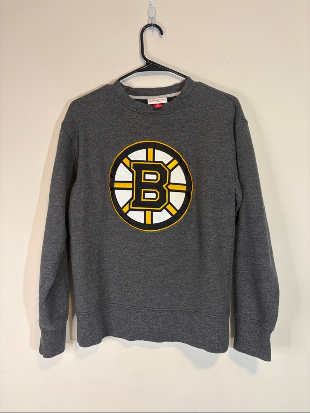 Mitchell & Ness Boston Bruins NHL Crewneck Sweatshirt Gray Men’s Size Small